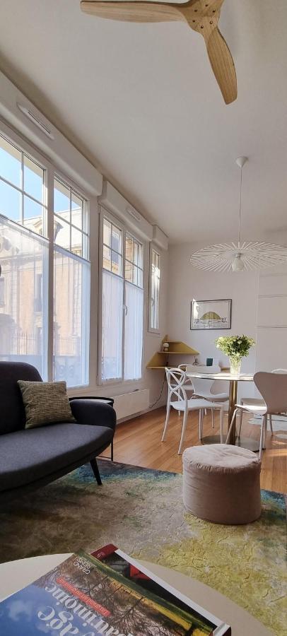 Au 53, Sous Le Chartil Apartment Reims Exterior photo